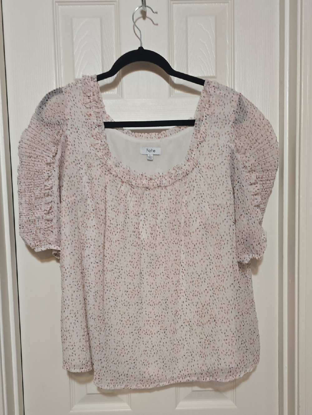 Fate Light Pink Speckled Puff-Sleeve Blouse